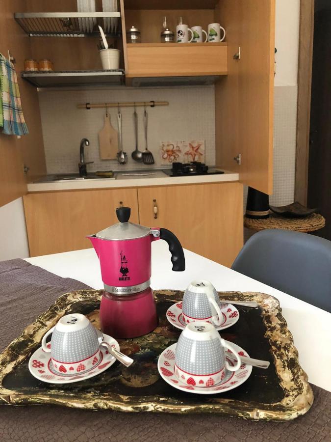 Odegos Mono & Trilo Bed & Breakfast Torre dell'Orso Dış mekan fotoğraf
