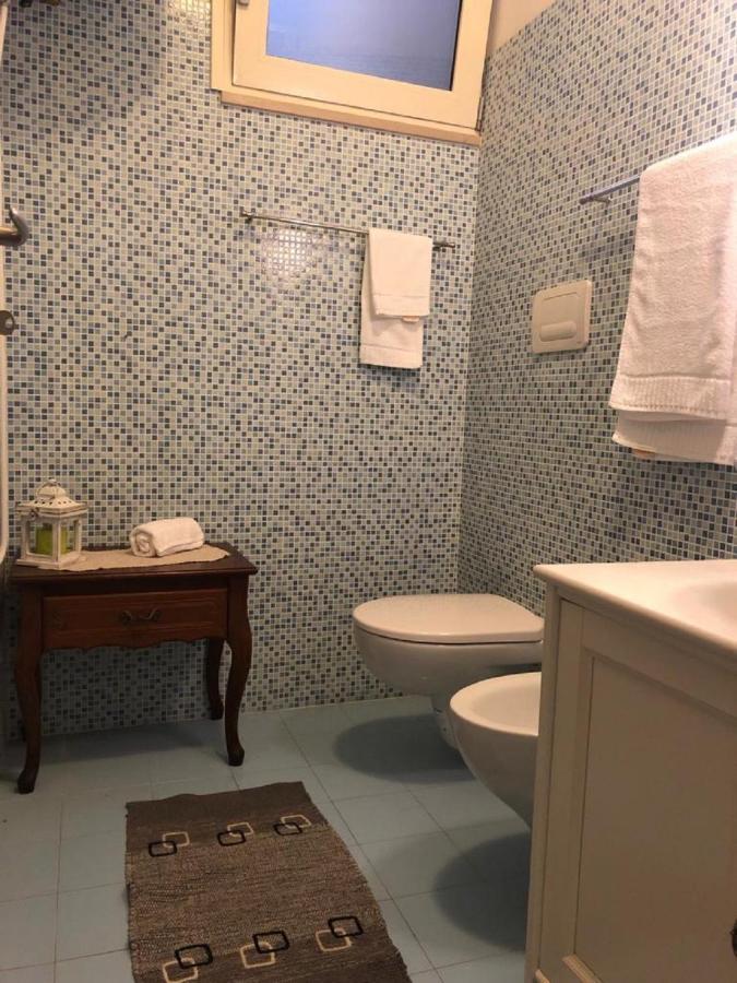 Odegos Mono & Trilo Bed & Breakfast Torre dell'Orso Dış mekan fotoğraf
