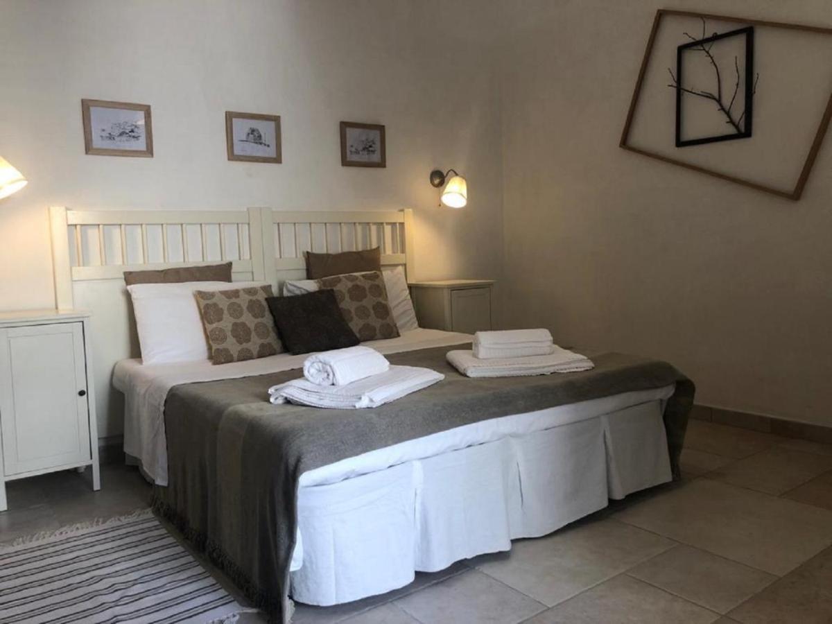 Odegos Mono & Trilo Bed & Breakfast Torre dell'Orso Dış mekan fotoğraf